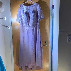 New w/ Tags- Lilac Lace Formal Dress - Size 22W
